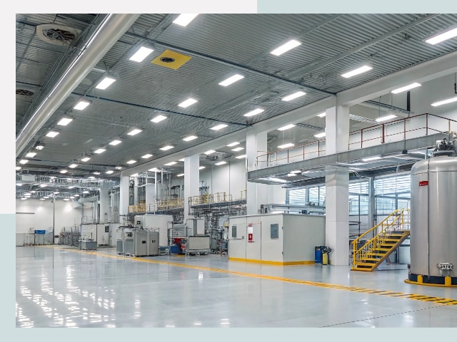 Освещение ангаров в Энгельс от 640 руб. - Эффективные решения